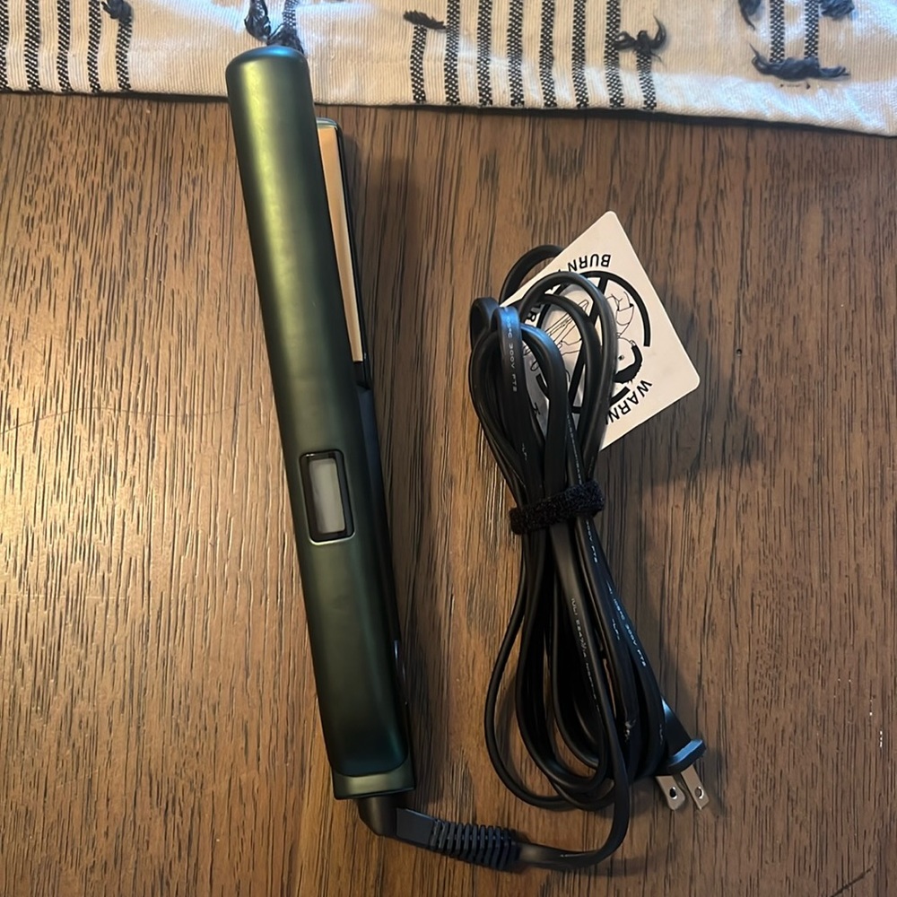 Chi digital 1” straightener